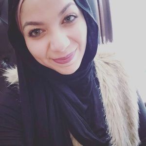 Meet your Posher, Miriam